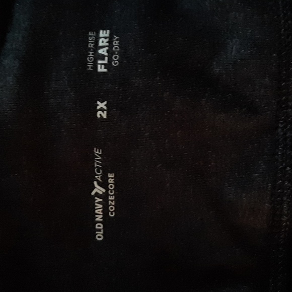 🔥Yoga Pants Old Navy - Picture 3 of 4